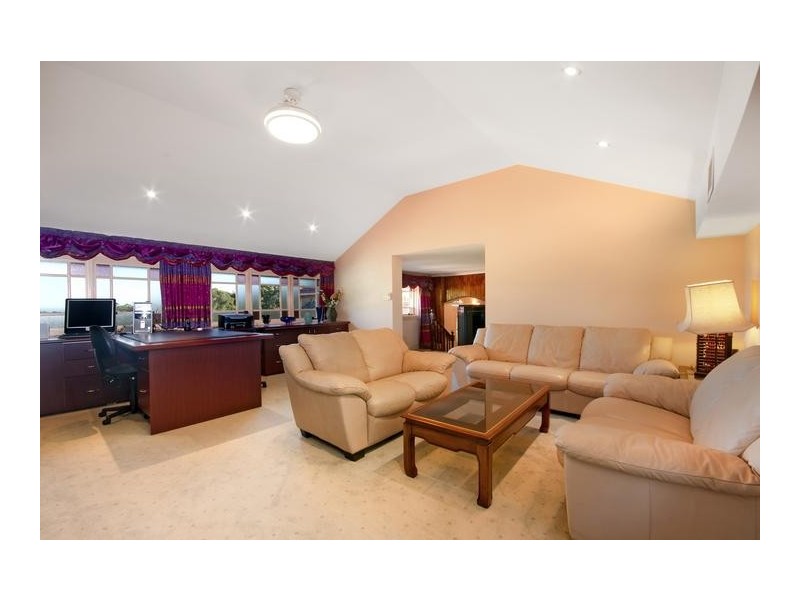 41 Larissa Avenue, West Pennant Hills NSW 2125