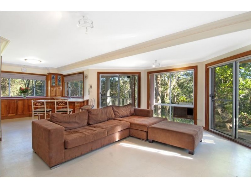 11 Tanglewood Place, West Pennant Hills NSW 2125