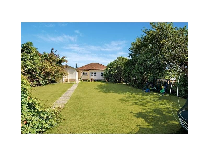 36 Belmore Street East, Oatlands NSW 2117