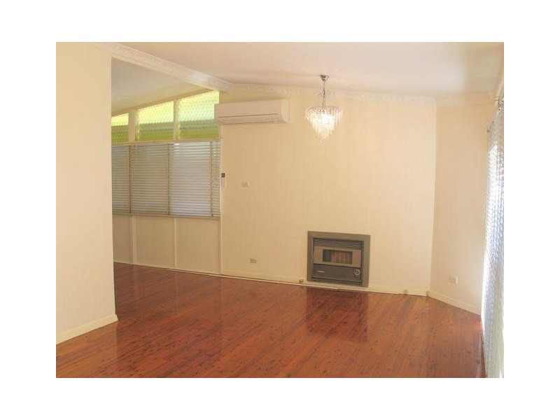 18 Brooker Avenue, Oatlands NSW 2117