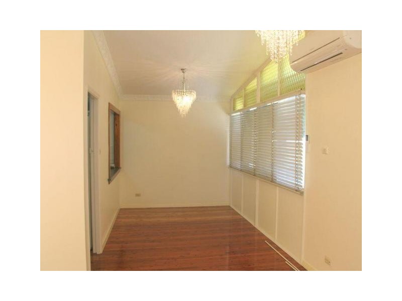 18 Brooker Avenue, Oatlands NSW 2117