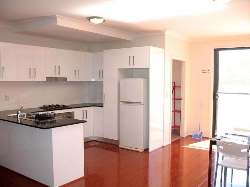 2/1 Leamington Road, Dundas NSW 2117