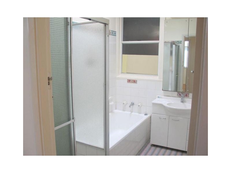 18 Brooker Avenue, Oatlands NSW 2117