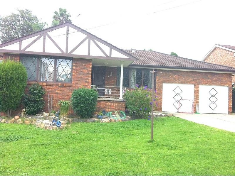 33 Balaka Drive, Carlingford NSW 2118