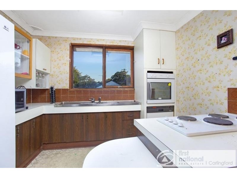 9 Iona Avenue, North Rocks NSW 2151