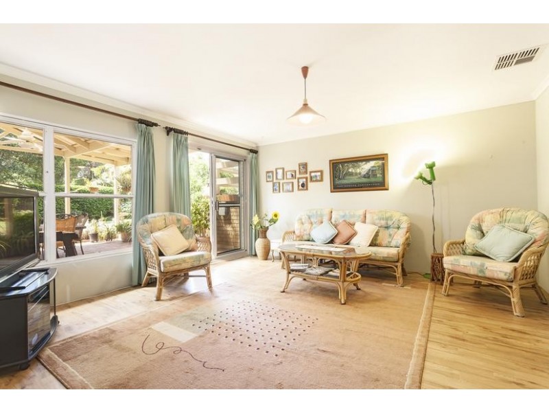 5 Poinsettia Avenue, North Rocks NSW 2151