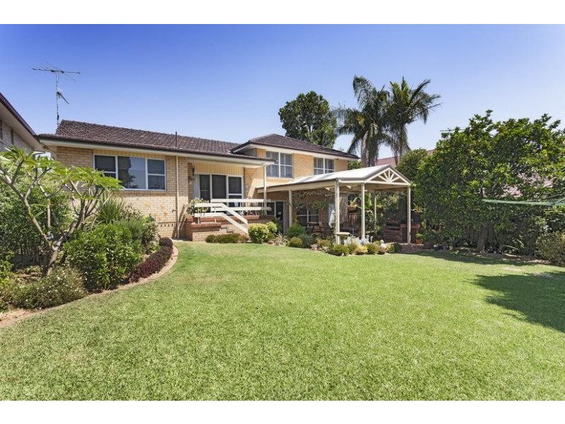 5 Poinsettia Avenue, North Rocks NSW 2151