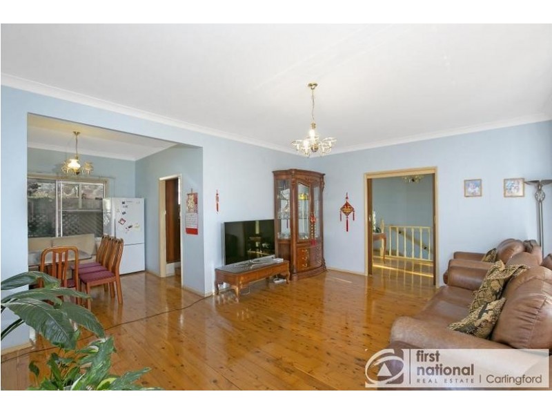 4 Hillside Place, West Pennant Hills NSW 2125