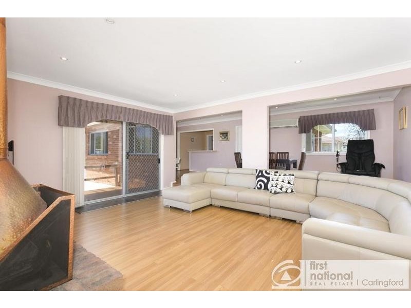 11 Scott Street, Toongabbie NSW 2146