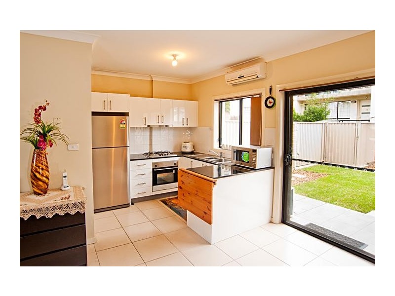 2/158-160 Kissing Point Road, Dundas NSW 2117