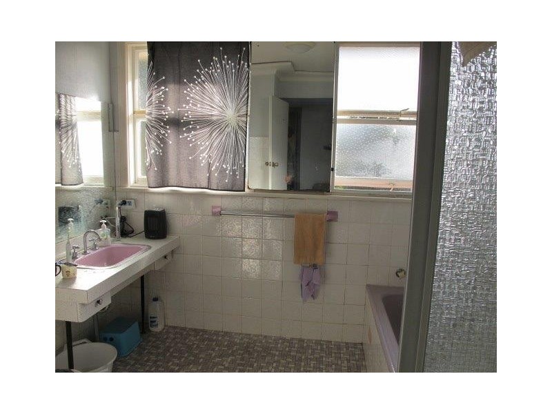 60 Woodbury Street, North Rocks NSW 2151