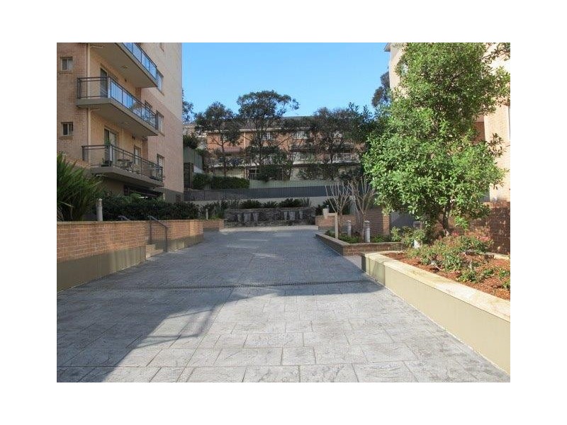 27/1-7 Young Road, Carlingford NSW 2118