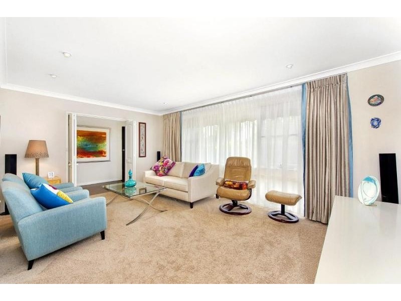 13 Iona Avenue, North Rocks NSW 2151