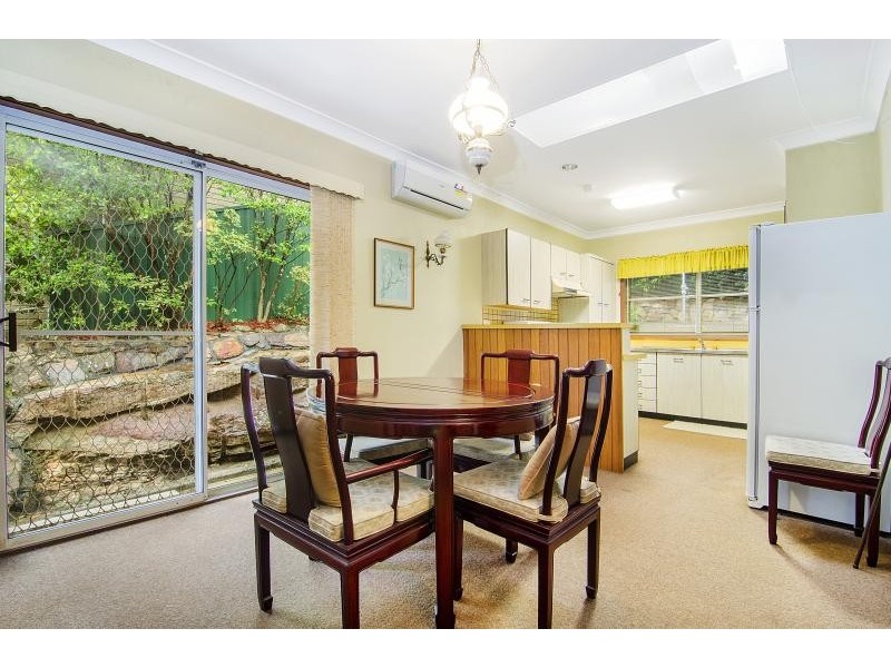 2 Panaview Crescent, North Rocks NSW 2151