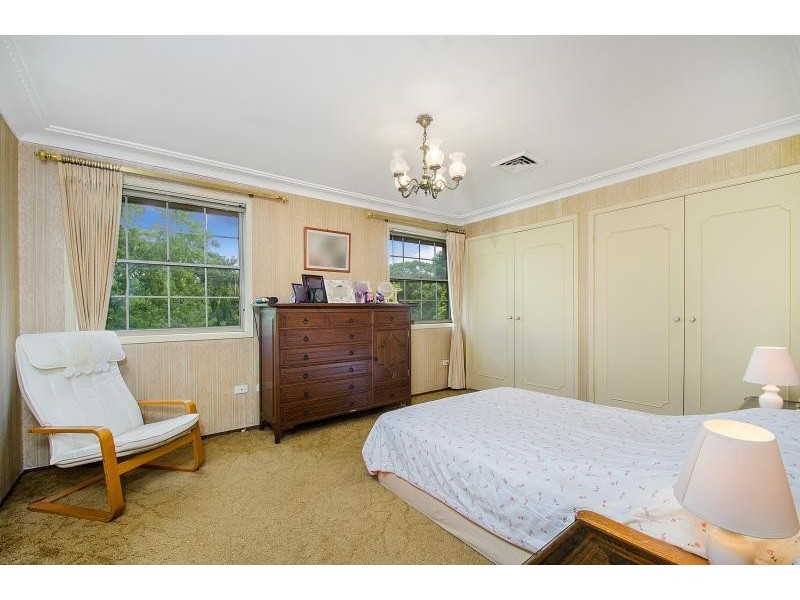 2 Panaview Crescent, North Rocks NSW 2151