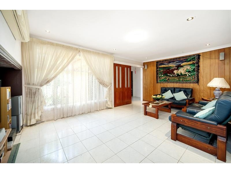 9 Parkland Road, Carlingford NSW 2118