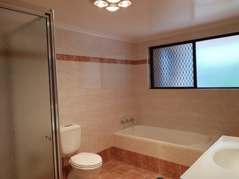 1/5 Wilshire Avenue, Carlingford NSW 2118