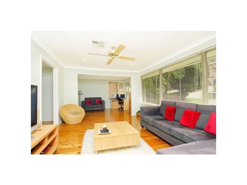 26 Bankshill Crescent, Carlingford NSW 2118