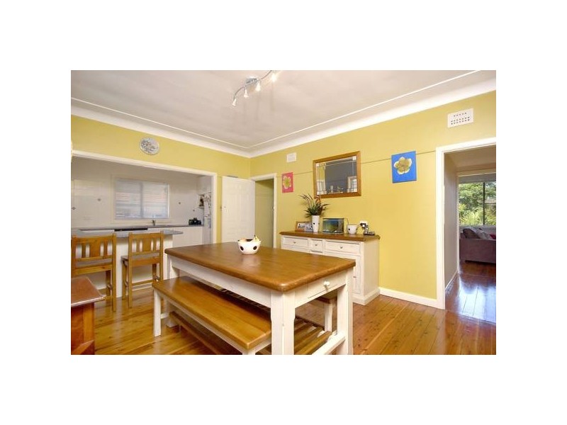 2 Linden Grove, Ermington NSW 2115