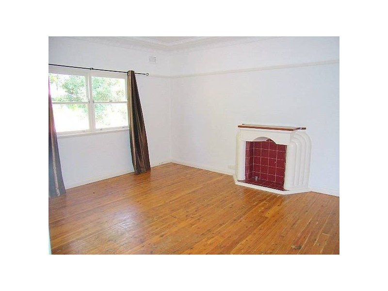 96 Dunmore St, Wentworthville NSW 2145