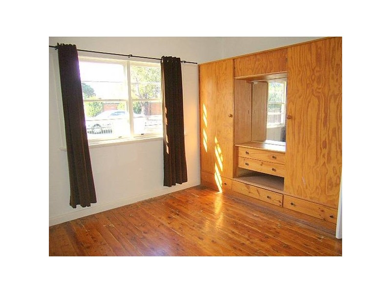 96 Dunmore St, Wentworthville NSW 2145