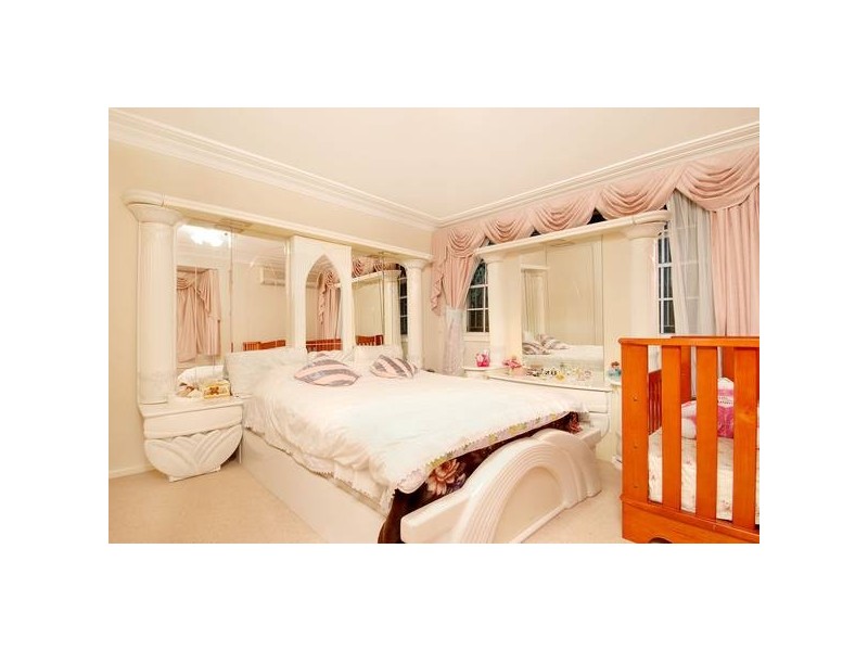 9 Gowan Court, Carlingford NSW 2118