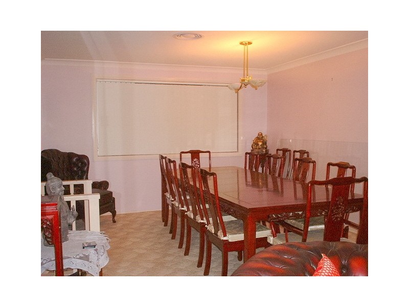 4 Plymouth Avenue, North Rocks NSW 2151