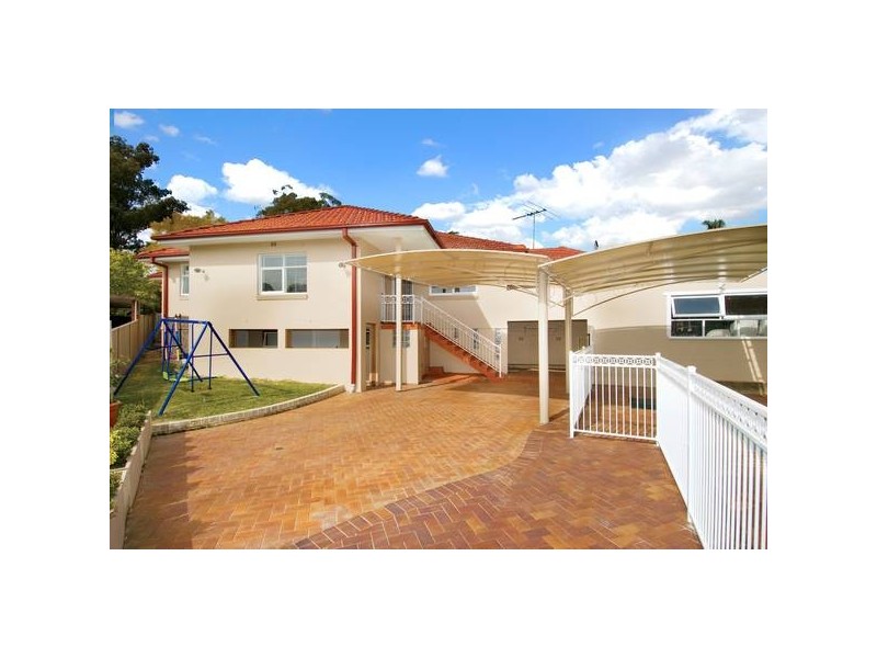 1 Narrun Crescent, Dundas NSW 2117
