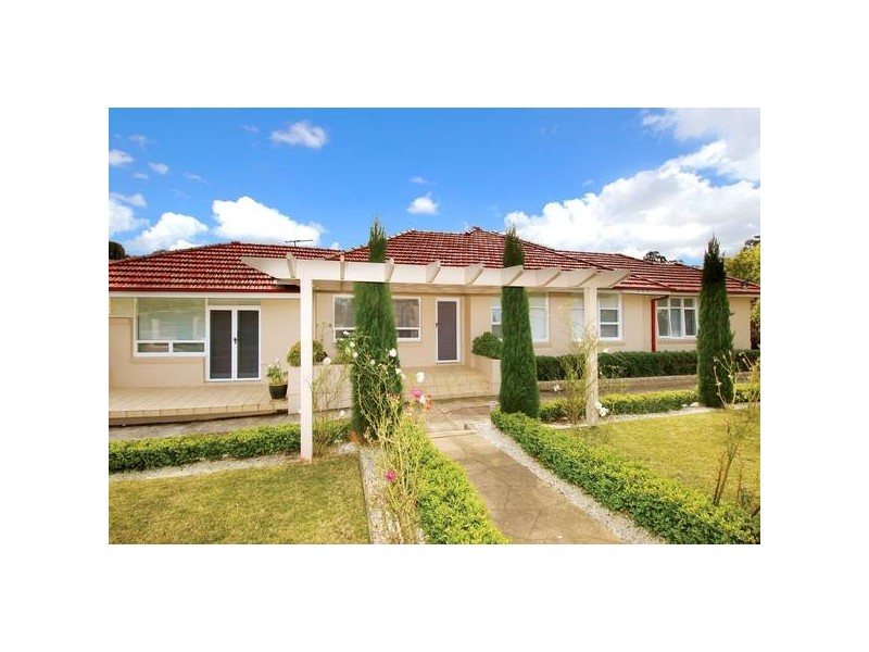 1 Narrun Crescent, Dundas NSW 2117