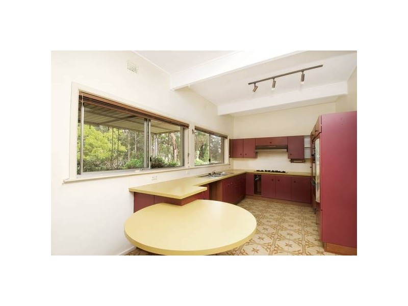 16 Snowdon Ave, Carlingford NSW 2118