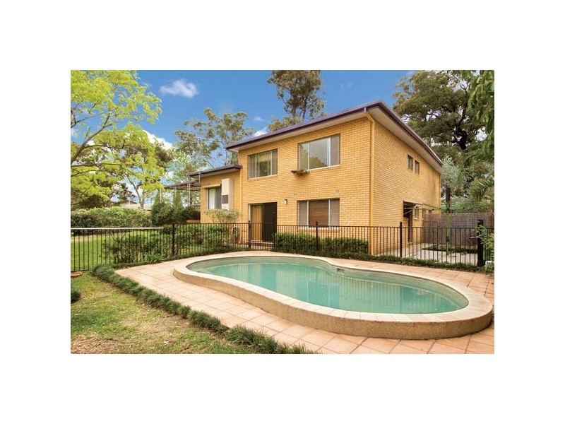 16 Snowdon Ave, Carlingford NSW 2118