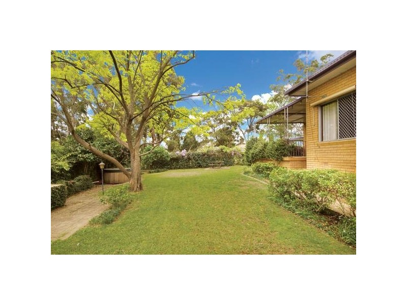 16 Snowdon Ave, Carlingford NSW 2118