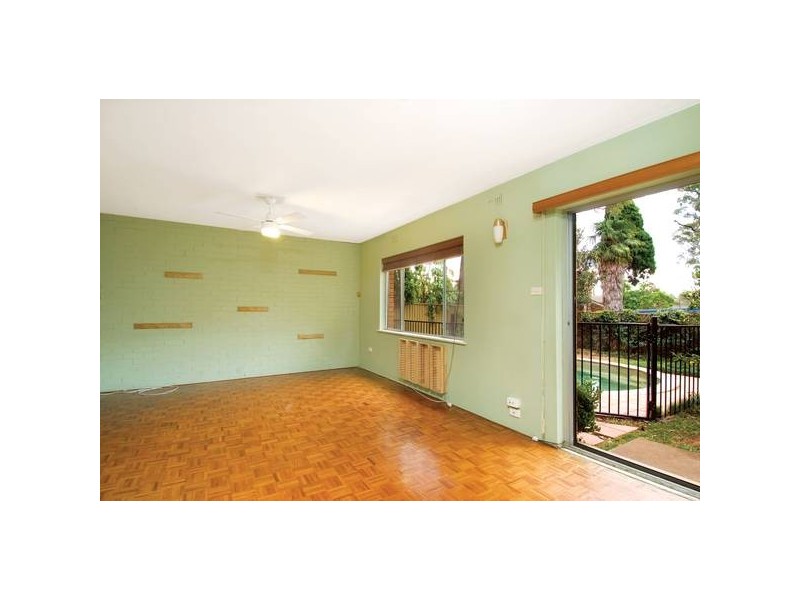 16 Snowdon Ave, Carlingford NSW 2118