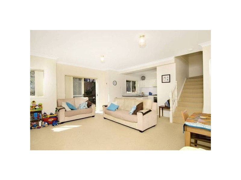 2/291 North Rocks Road, North Rocks NSW 2151