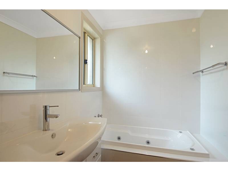 1A Manning Parade, Dundas NSW 2117