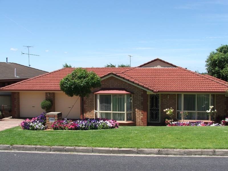 37 BROLGA STREET, Mount Gambier SA 5290