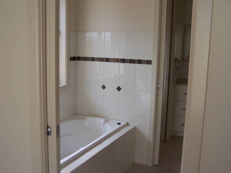 2C Clezy Crescent, Mount Gambier SA 5290