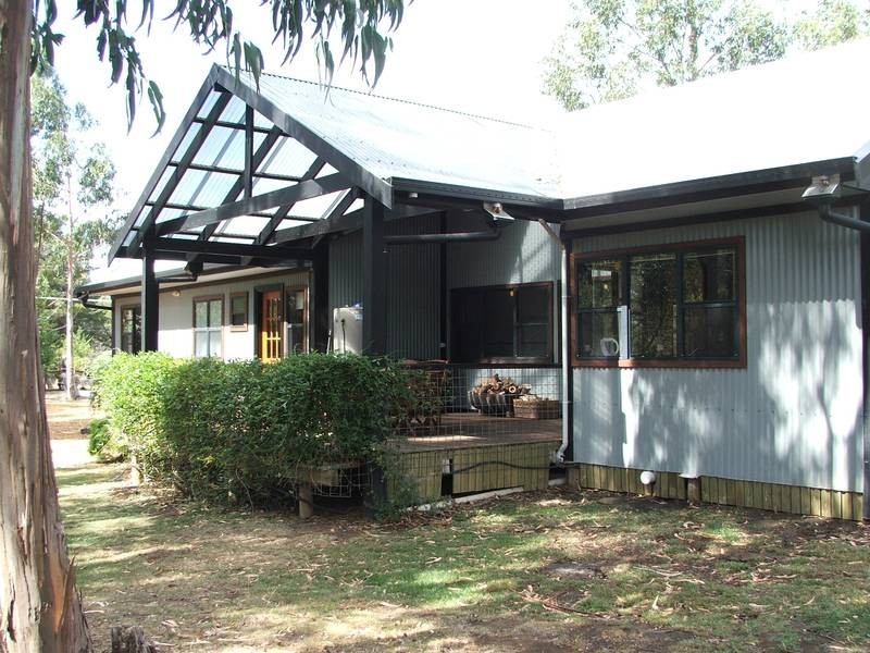 00 SIMSONS LANDING ROAD, Nelson VIC 3292