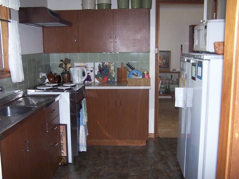 8 ILLAWONG DRIVE, Mount Gambier SA 5290