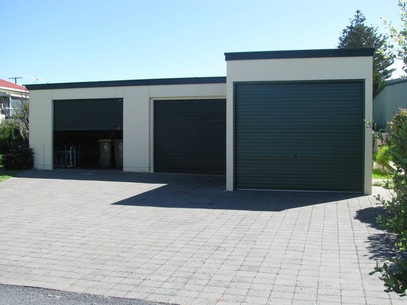 2 SARGEANT STREET, Beachport SA 5280