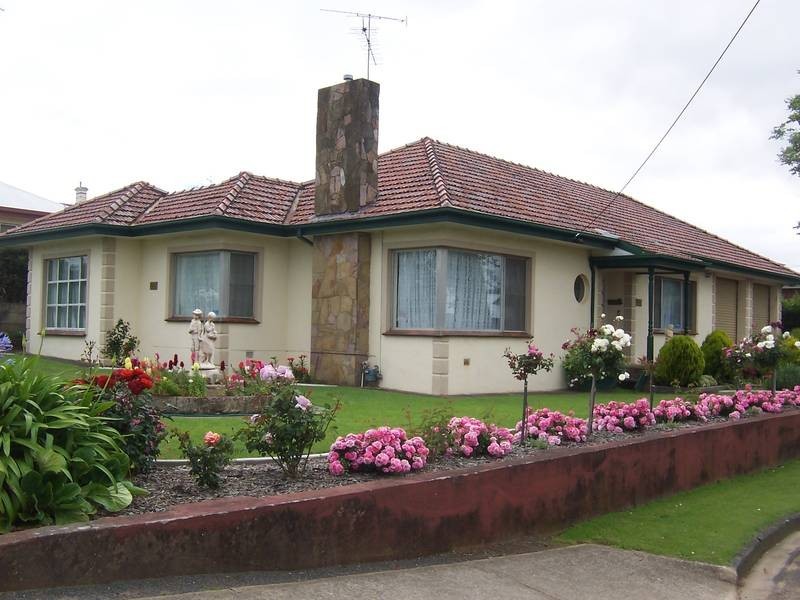 76 Penola Road, Mount Gambier SA 5290