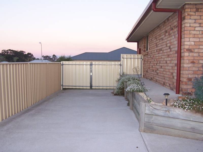 36 DALKEITH DRIVE, Mount Gambier SA 5290