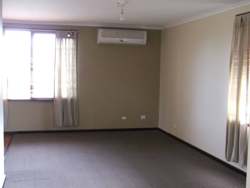 10 ILLAWONG DRIVE, Mount Gambier SA 5290