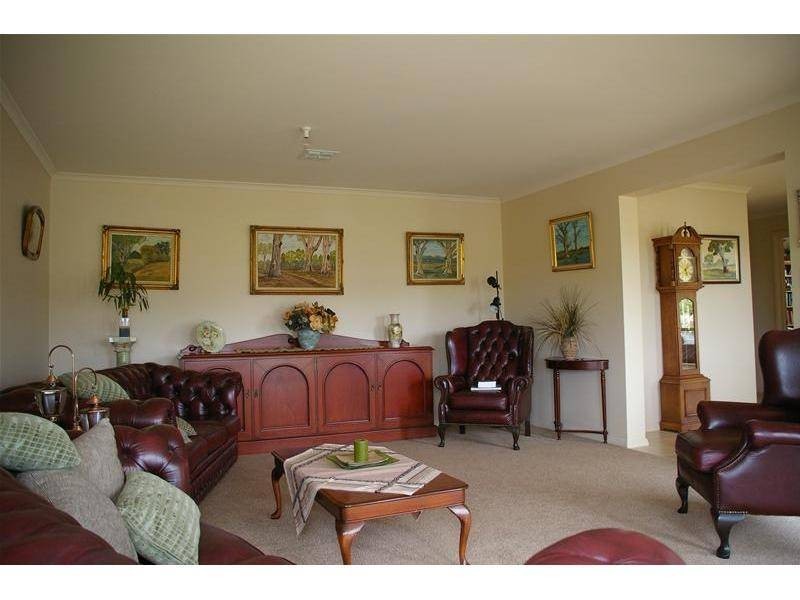 16 Altinio Drive, Mount Gambier SA 5290