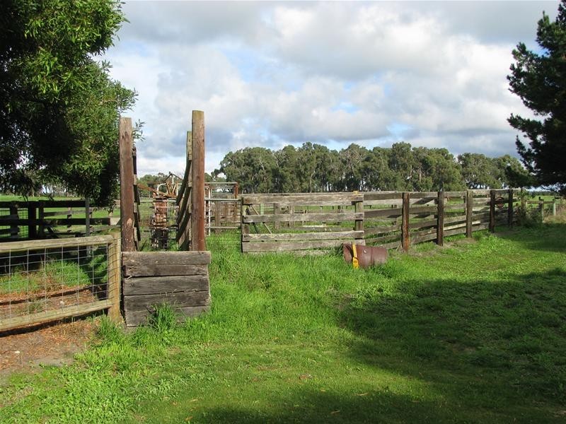 . Wan Win Road, Dartmoor VIC 3304