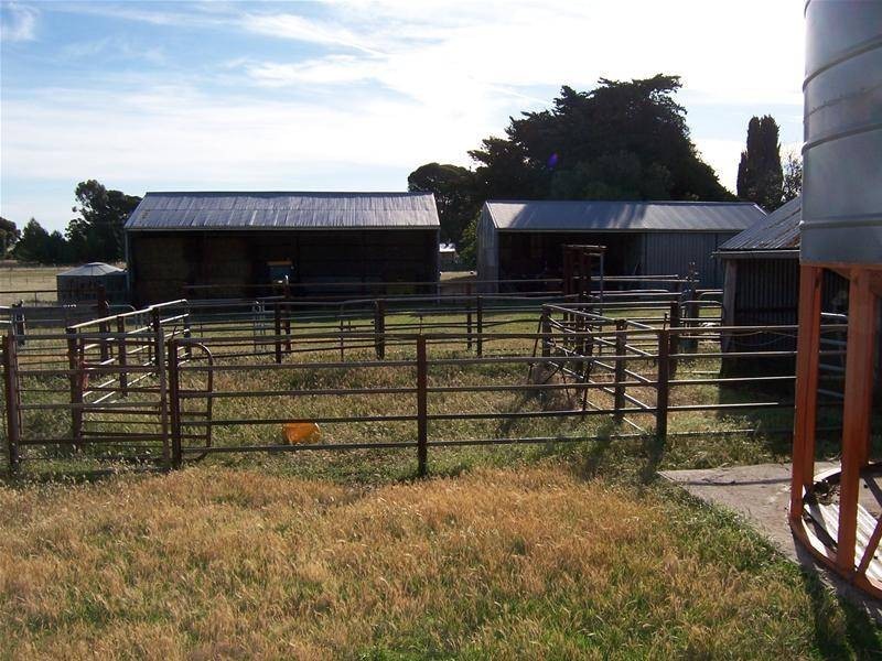 Pine Park South, Riddoch Highway, Naracoorte SA 5271