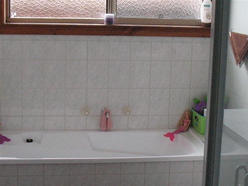 9 Sunset Drive, Mount Gambier SA 5290