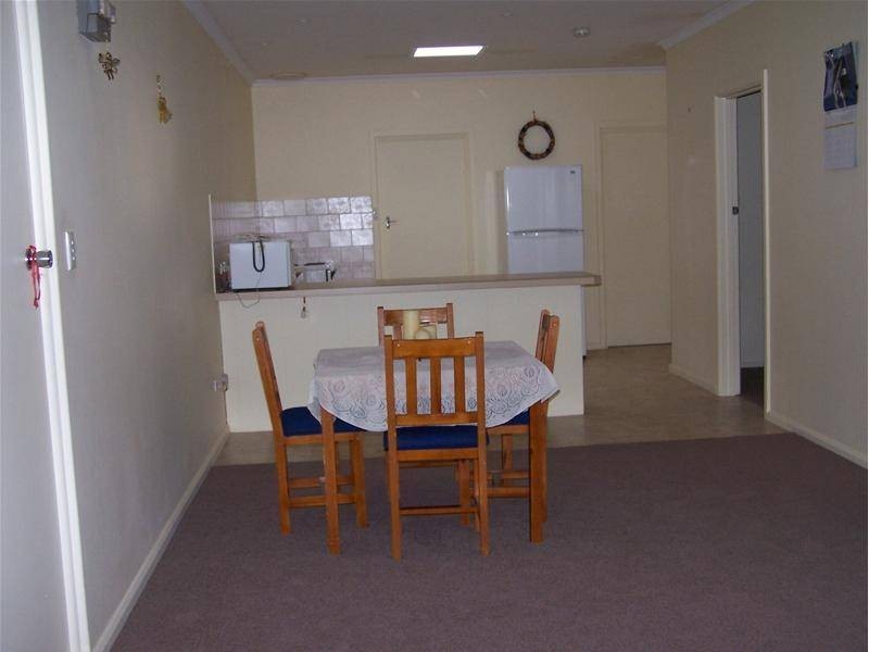4/121 Wehl Street North, Mount Gambier SA 5290