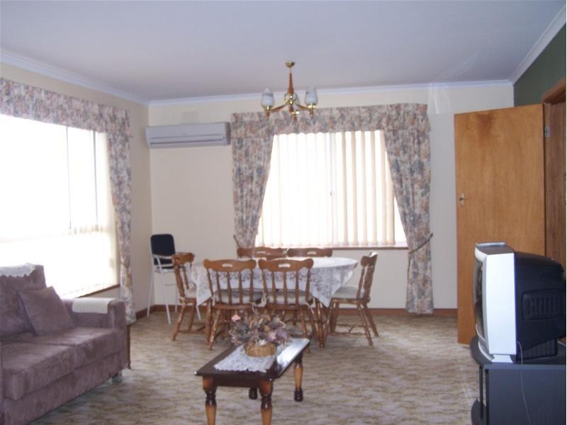 3 Sea Parade, Port Macdonnell SA 5291