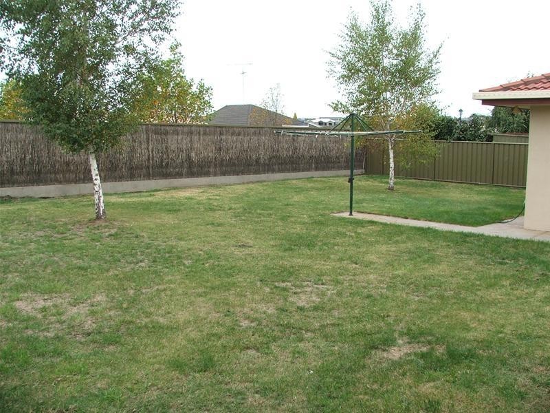 6 Twilla Grove, Mount Gambier SA 5290